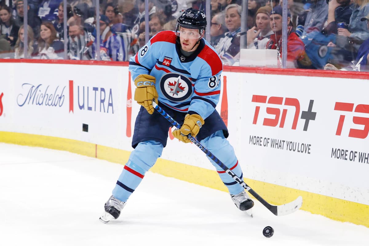 Winnipeg Jets put Nate Schmidt on waivers for a buy out